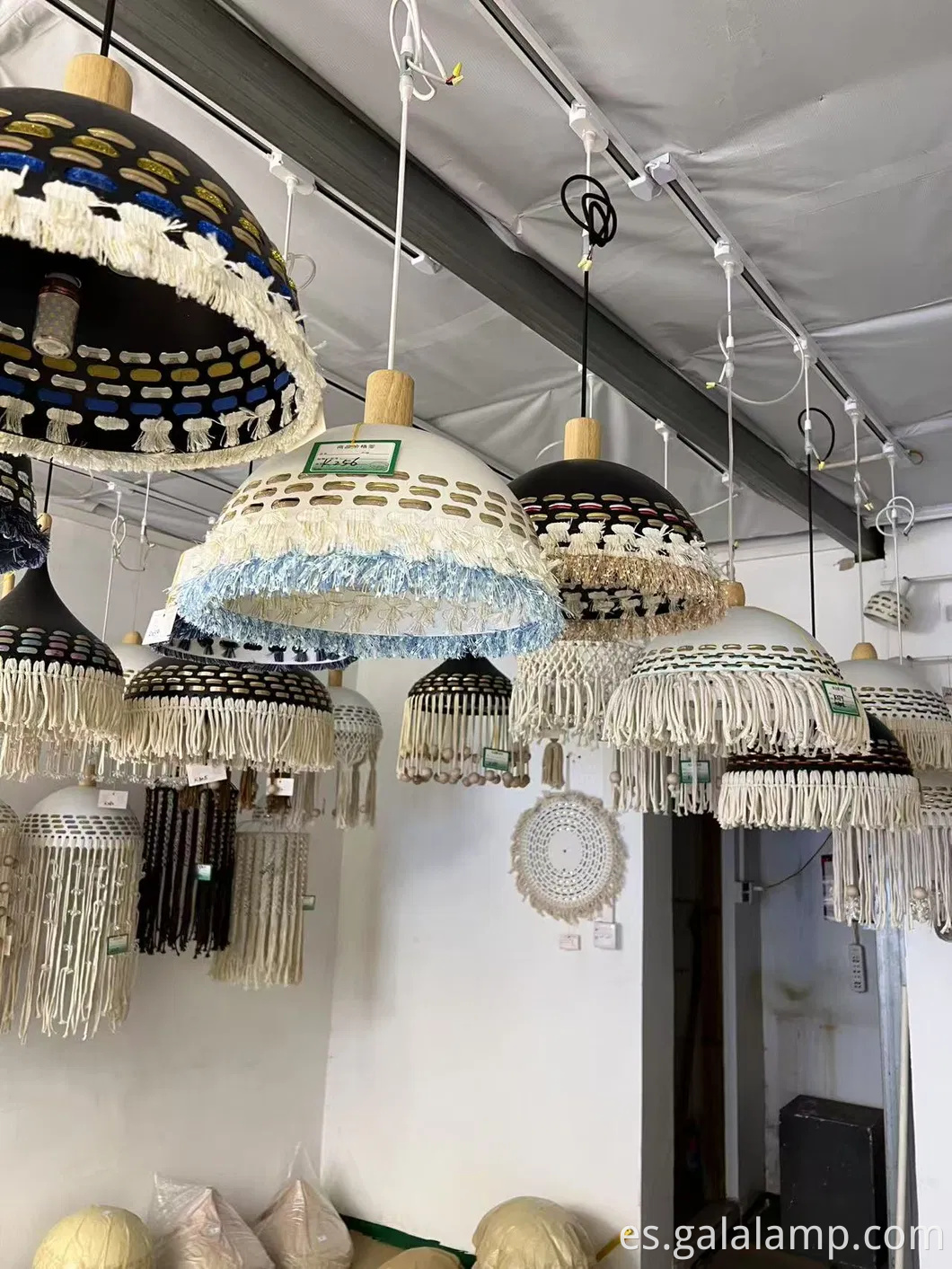 Luz colgante de yute tejido ecológico para decoraciones elegantes del pasillo